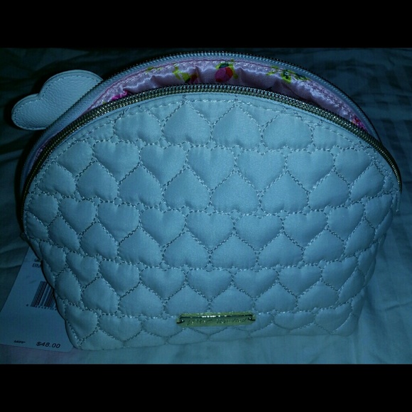 Betsey Johnson Makeup Bag - Picture 2 of 4